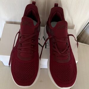 APL Men's Burgundy Athletic Shoes